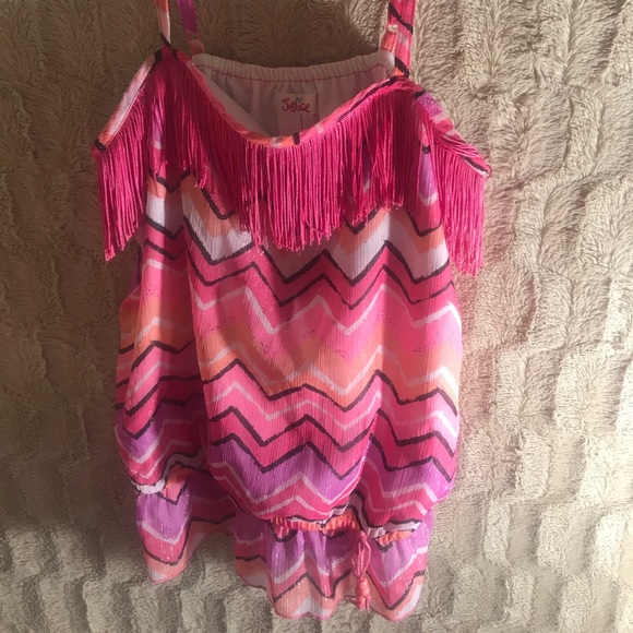 Trendy Tank. Blouse - Picture 1 of 4